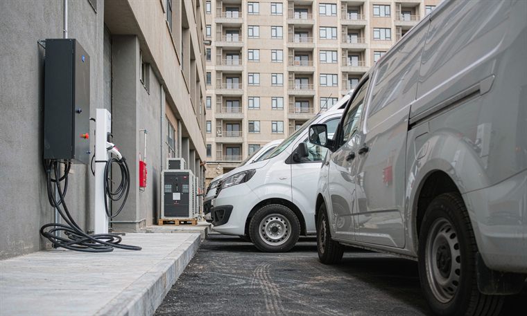 Urban delivery fleet — Public transport & fleets