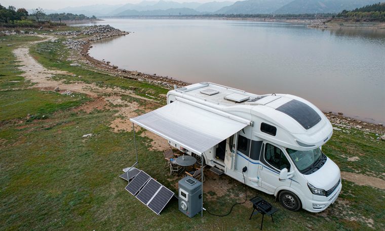 RV & motorhome — Vehicle & mobile power