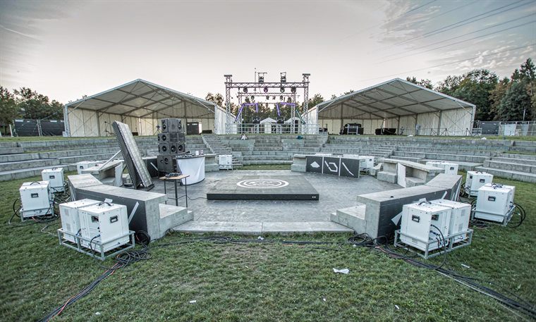 Outdoor events & festivals — Outdoor & emergency